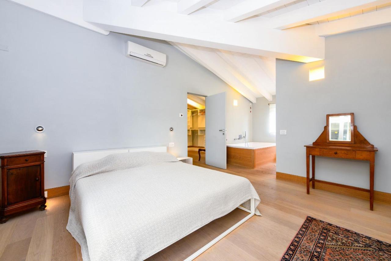 Ferienwohnung Fantoni Loft Saló Exterior foto